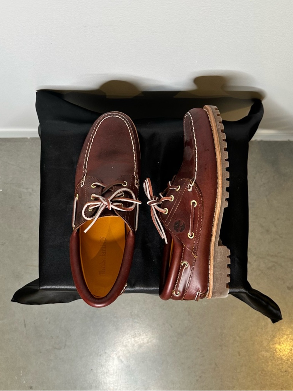 Mens Timberland 3-Eye Classic Handsewn Lug Boat Shoes - Picture 3 of 5